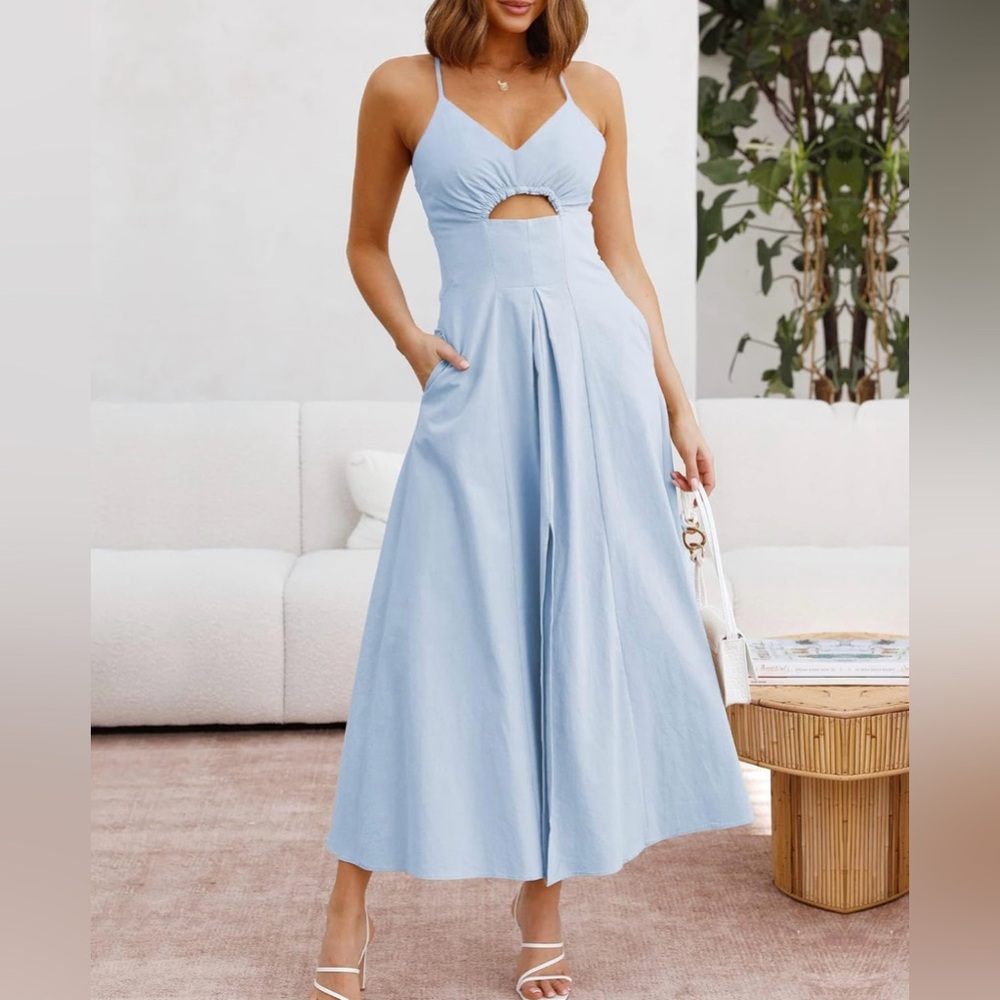 Light Blue spaghetti strap V neck with cutout maxi dress with pockets